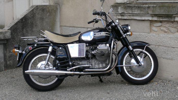 Moto Guzzi V7 850 GT