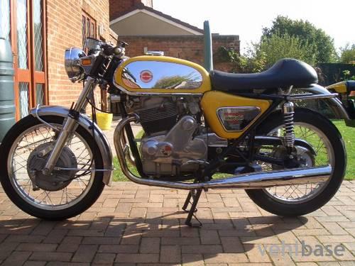 Motobi Tornado 650