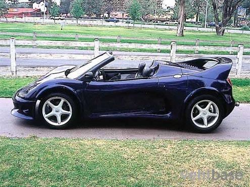 Mullen M11