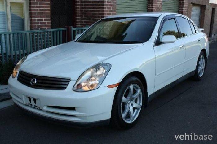 Nissan Skyline V35 300GT