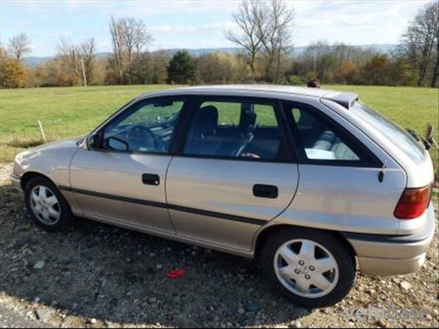 Opel Astra A 1.6 16v