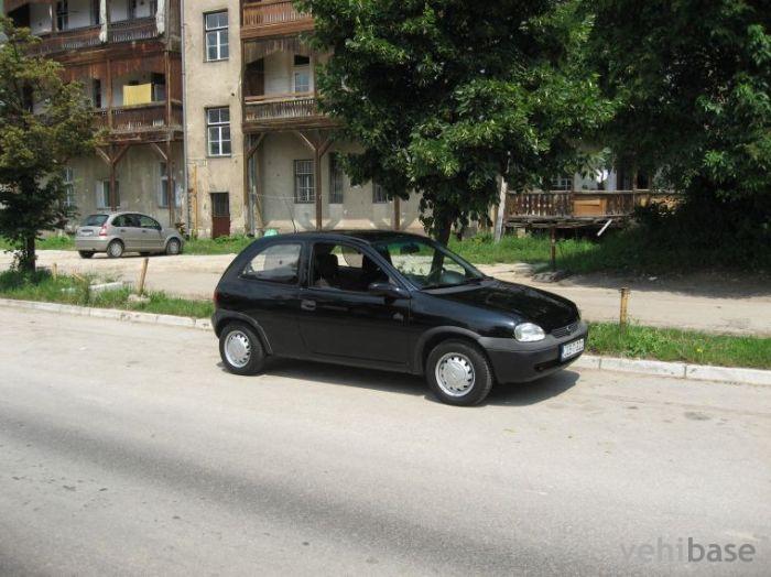 Opel Corsa B 1.2 16v