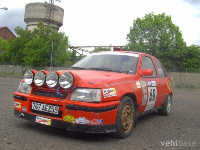 Opel Kadett F 2.0 GSi