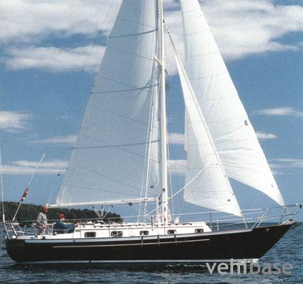 Pacific Seacraft 34 Crealock