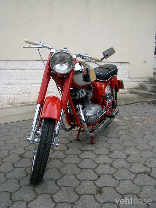 Pannonia T 8