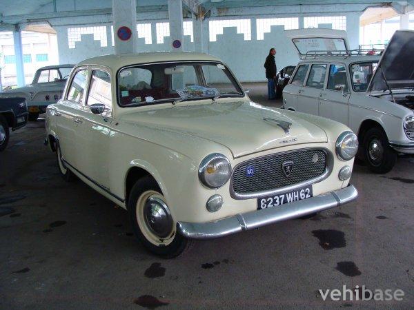 Peugeot 403 7