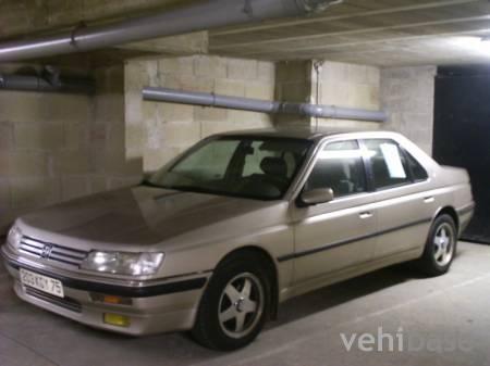 Peugeot 605 SRi