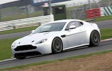 Aston Martin Vantage GT4