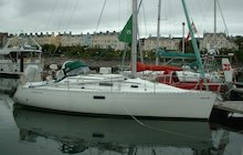 Beneteau Oceanis 300
