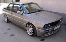 BMW 320is (E30)