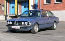 BMW 323i (E21)