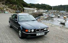 BMW 750iL (E32)