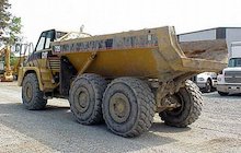 Caterpillar 725