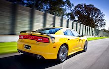 Dodge Charger SRT-8 Super Bee