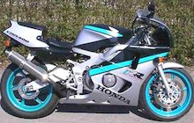 Honda CBR 400 RR Fireblade