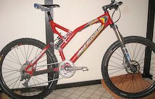 Intense Uzzi SL