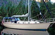 Island Packet 37