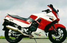 Kawasaki GPX 750 R