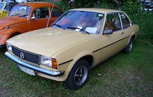 Opel Ascona B 2000S