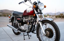 Triumph Bonneville T140V