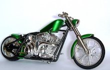 West Coast Choppers Dominator