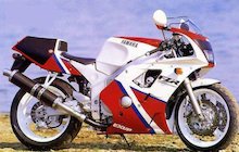 Yamaha FZR 400 RR