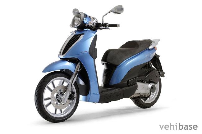 Piaggio Carnaby Cruiser 300