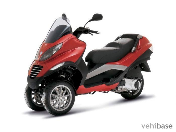 Piaggio MP3 125