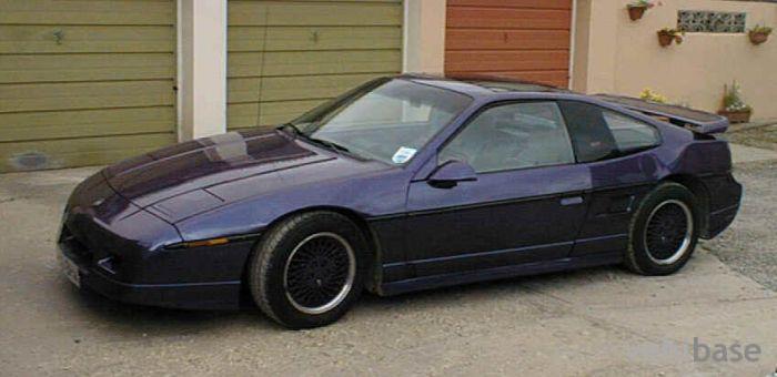 Pontiac Fiero GT
