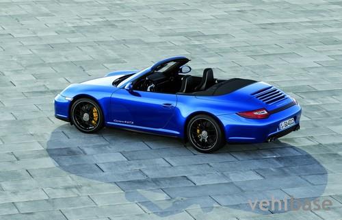 Porsche 911 Carrera 4 GTS