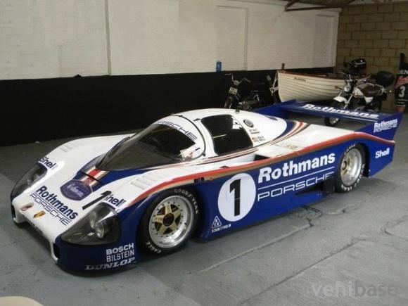 Porsche 962