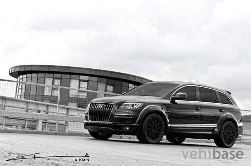 Project Kahn Q7 Black and White