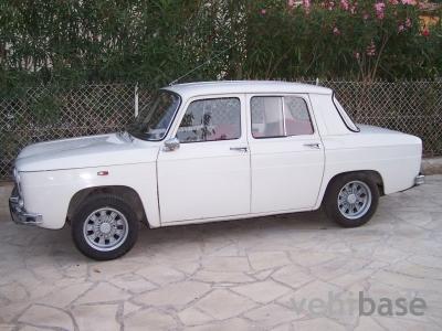 Renault 8 Major