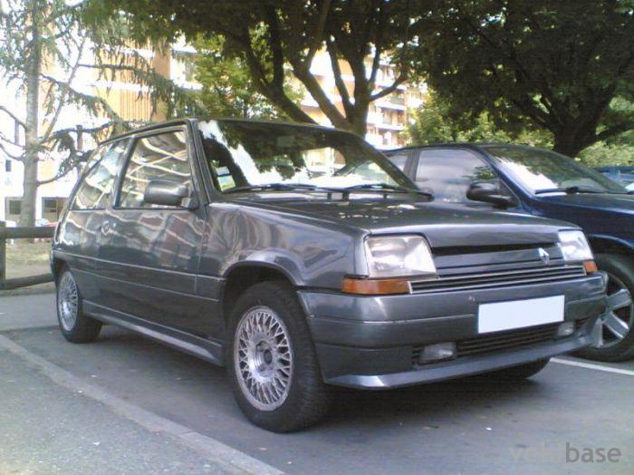 Renault Super 5 Baccara