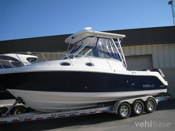 Robalo R305