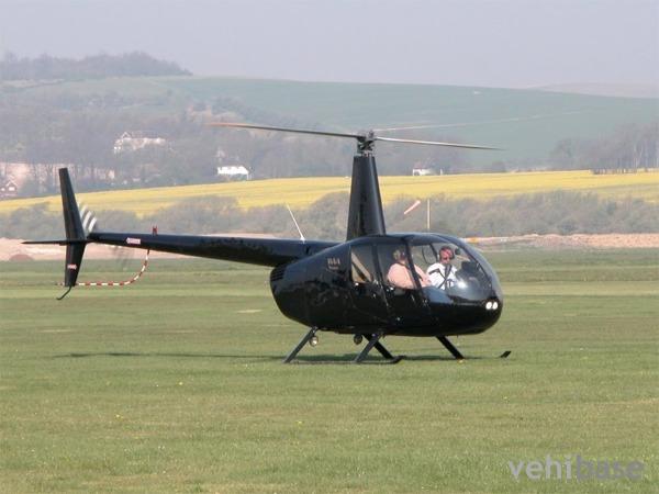 Robinson R44