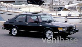 Saab 900
