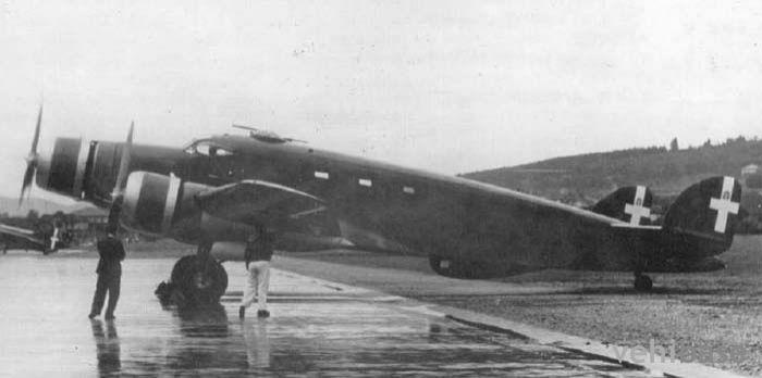 Savoia-Marchetti SM.84