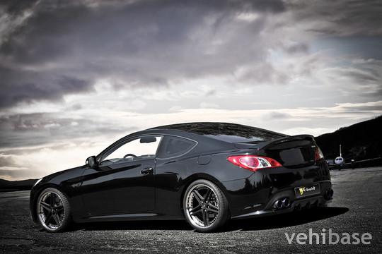 Schmidt Revolution Genesis Coupe