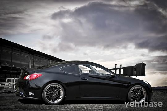 Schmidt Revolution Genesis Coupe
