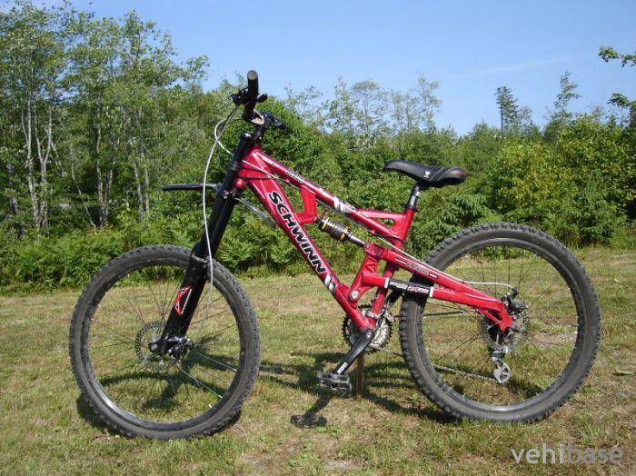 Schwinn Blackline