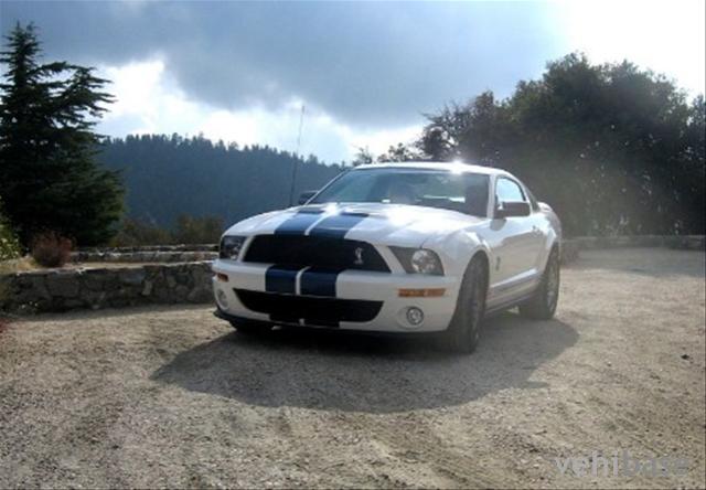 Shelby Cobra GT500 Coupe