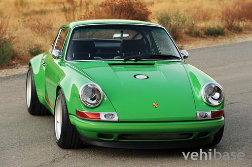 Singer 911