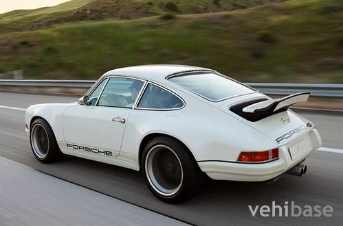 Singer 911