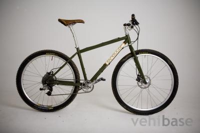 Singular Cycles Hummingbird