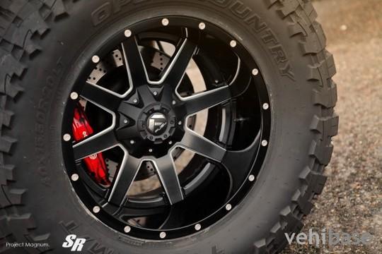 SR Auto Group H2 Magnum