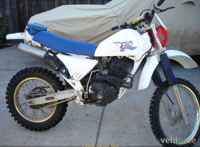 Suzuki DR 250