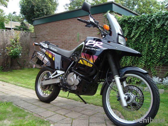 Suzuki DR 800 S Big