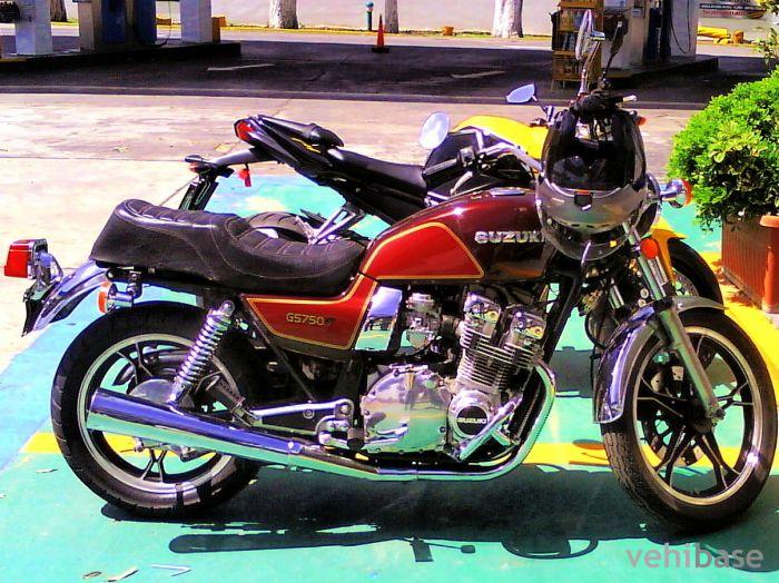 Suzuki GS 750 T