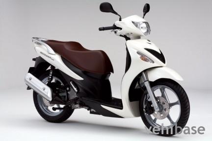 Suzuki Sixteen 125